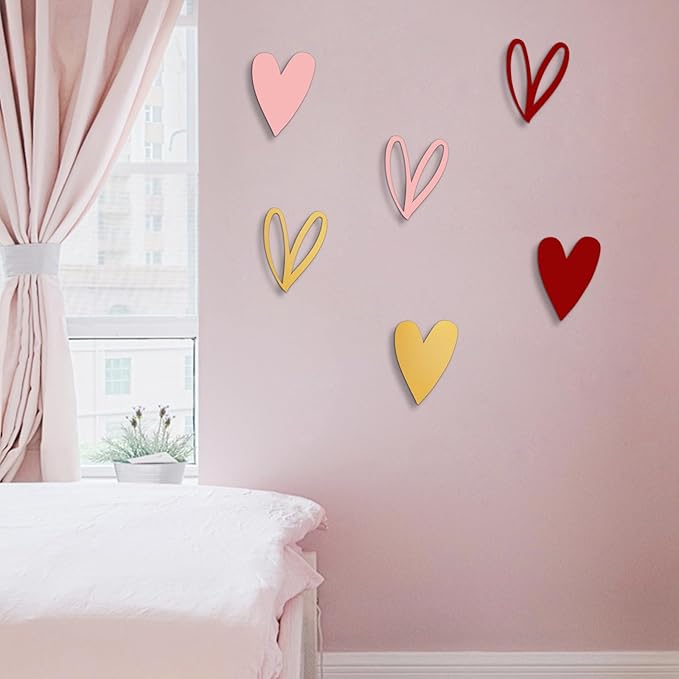 Vineland Metal Heart Wall Art Decor, Gold Minimalist Wall Sculptures for Living Room Bedroom Bathroom Kitchen Decorations, Housewarming Gifts, 5.9x7.8 Inches, Set of 2