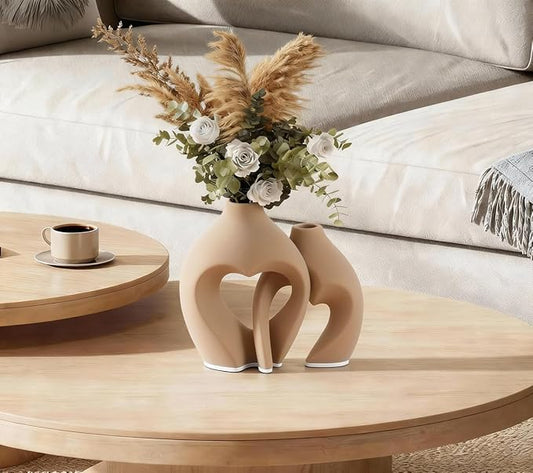 Zormon Brown Vases for Decor, Heart Shaped Ceramic Vase Set of 2, Nordic Heart Shaped Vases, Minimalist Decorative Vase for Table Centerpiece Wedding Dining Living Room Office House Decoration