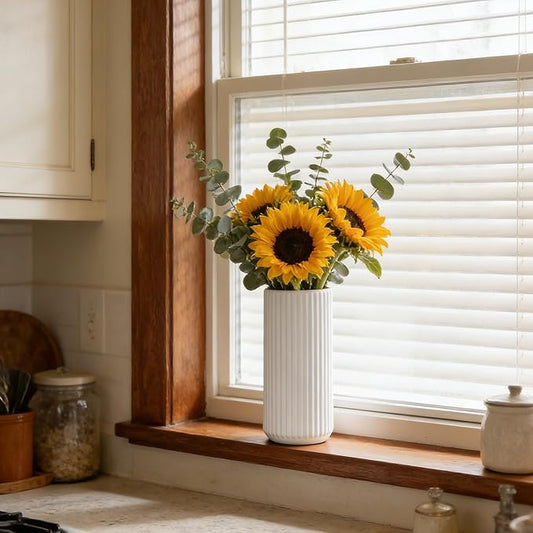 TIMEFOTO White Ceramic Flower Vase for Pampas Grass, 6 inch Small Decorative Centerpiece Ribbed Vase for Dining Table, Office Desktop, Shelf Bookshelf, Mantel, Bathroom, Countertop, Farmhouse, Gift