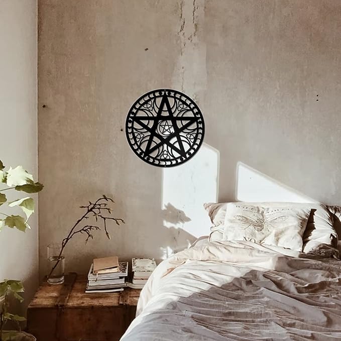 NBEADS Triple Moon Wall Art, 11.8" Black Metal Wall Hanging Decor Pentagram Silhouette Wall Art Wiccan Decor for Bedroom Living Room Office Kitchen Christmas Wall Decoration