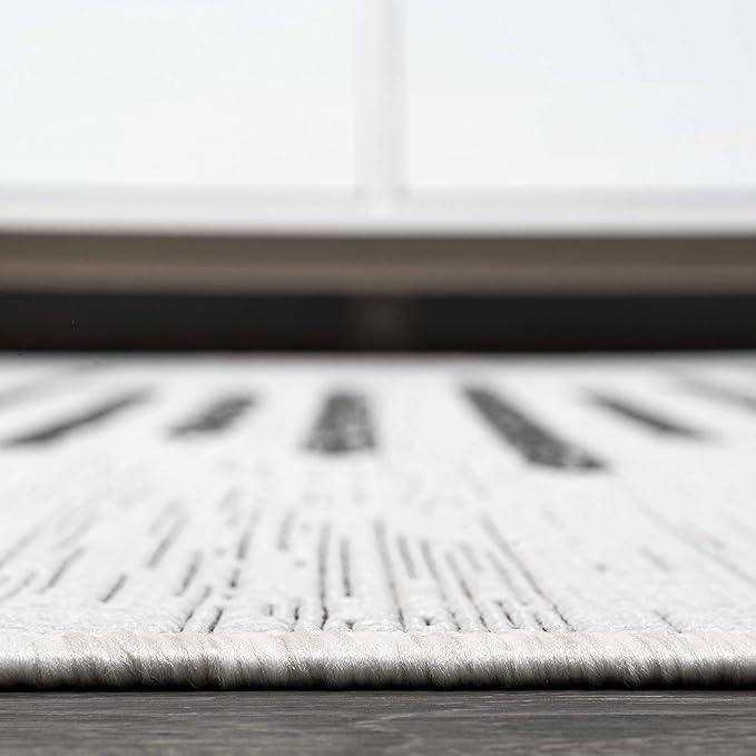 JONATHAN Y Stripe Geometric Indoor Outdoor Square Area Rug 3X3 Ivory/Black, Zolak Berber for Backyard, Patio, Porch, Easy-Cleaning, High Traffic, Pet-Friendly, Non-Shedding (SMB124D-3SQ)