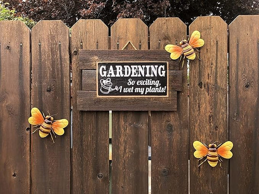 Metal Bee Wall Decor Art Outdoor Garden Fence Patio Yard Art,Hanging Decorations for Living Room, Bedroom,3 Pack