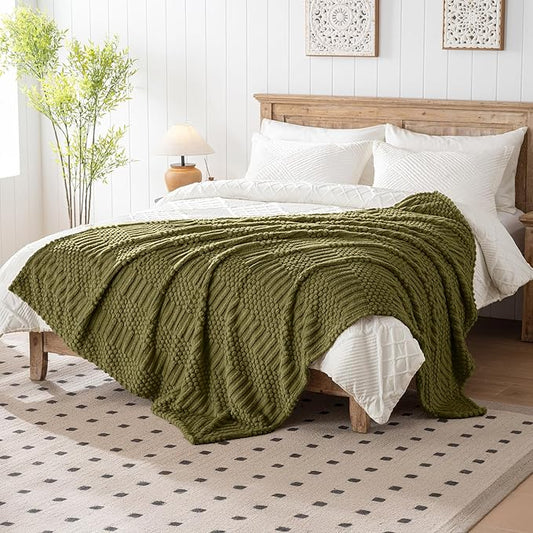 90x104 Inch Green King Size Blanket - Soft & Fluffy Fleece, Neutral Tan Color, Cute & Aesthetic, Perfect for Sofa, Couch, Bed, Living Room & Bedroom, All-Season Use, Plush & Cozy Decorative Blanket