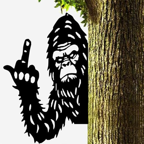 Quanqiuyi Funny Bigfoot Wall Art - Rustproof Metal Sculpture for Outdoor Garden & Patio Decor, Wilderness Theme Novelty Gift