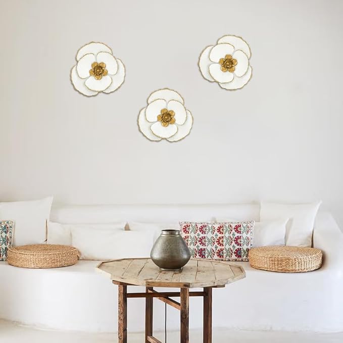 DILATATA 3 Pcs Metal Flower Wall Art Set 10 Inch Rustic Modern Floral Sculpture 3D Metal Flower Wall Hanging Accent for Indoor Living Room Bedroom Kitchen Bathroom Garden Patio Decor - White