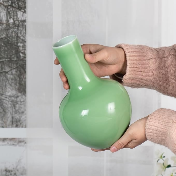 KAMMAK Colored Ceramic Vase, Beautiful Hand-Painted Decorative Vase, Modern Art Porcelain Vase for Flower Mantle Dining Table Centerpiece, Entryway Living Room Wedding Decoration, SS003