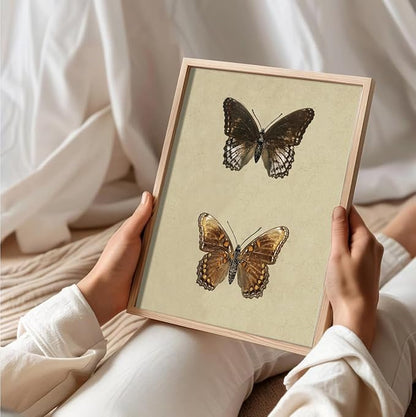 uniro Vintage Wall Art Prints, Vintage Butterfly Canvas Art Prints Painting, Antique Insect Drawing Wall Art Picture, Farmhouse Wall Decor for Kitchen, Dining Desktop Decor - (8" x 10"-UNFRAMED)