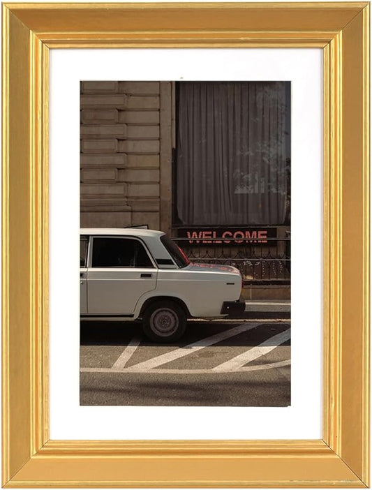 5x7 Picture Frame Gold, Display 5x7 without Mat or 4x6 with Mat, Wall Gallery Photo Frames