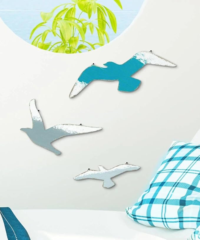 Putuo Decor 3pcs Wood Seagull Wall Decor Beach Wall Hanging Coastal Theme Wall Art Nautical Wall Sculpture Sea Birds Lake House Ocean Decor Vintage Ornaments for Home Bathroom