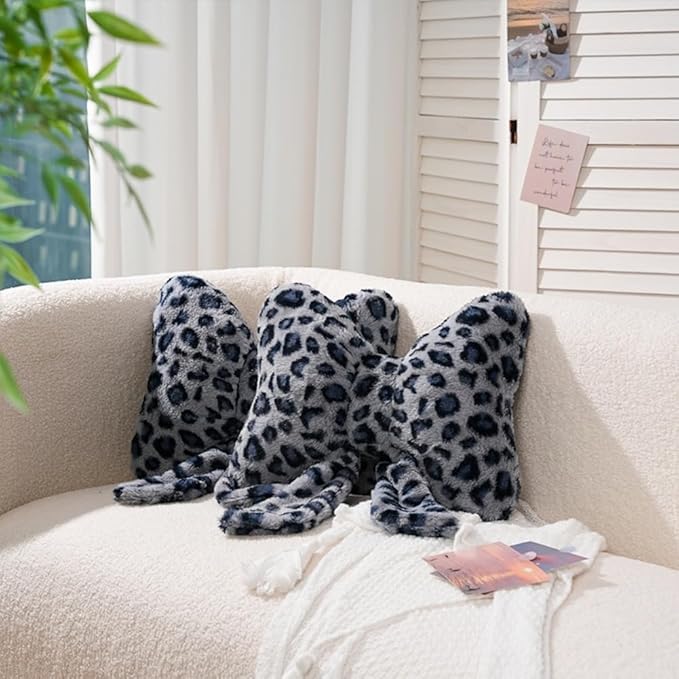 2 Pack Cute Leopard Print Bow Throw Pillows Furry Cheetah Bownote Plush Pillow Decor Bow Lumbar Suffed Pillow for Home Living Room Bedroom Bed Couch Cushion