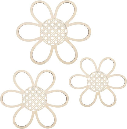 HJZHII 3 Pcs Boho Daisy Wall Decor, Daisy Flower Wall Hanging Pendant Boho Wooden Flower Decors Nursery Art Sign Decor for Home Bedroom Farmhouse Bathroom Office Housewarming Gifts