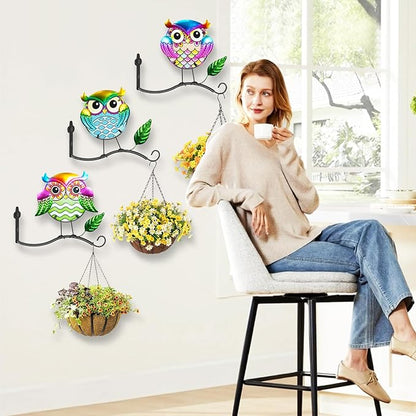 Metal Birds Wall Art Decor with Hanging Hooks, 3D Colorful Bird Outdoor Hanging Wall Art Patio Fence Decorations, Plant Bracket for Planters Wind Chimes Lanterns Garden Patio Decor (Owl)
