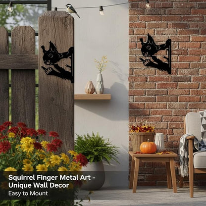 Quanqiuyi Funny Squirrel Wall Art - Rustproof Metal Sculpture for Outdoor Garden & Patio Decor, Wilderness Theme Novelty Gift