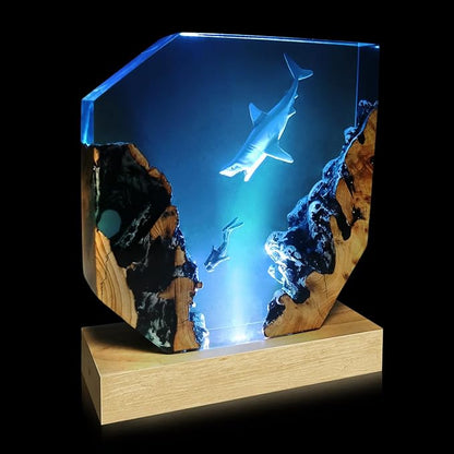 Epoxy Resin Shark Lamp, Ocean Night Light,Artistry Home Decor Bedside Nightlight, Unique Resin Lighting, Nightstand Decorations for Bedroom, Suitable for Holidays(Shark Lamp)