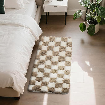 Checkered Rug for Bedroom, 2x4 Beige and White Area Rugs, Classic Checkered Carpets Shag Area Rug, Bedside Rugs for Living Room Bedroom Kids Room Home Decor