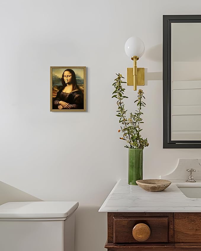 XYHYRA Funny Mona Lisa Bathroom Wall Art, Mona Lisa with Clothespin Nose Painting Print, Vintage Humorous Restroom Wall Decor Canvas Poster for Toilet Bathroom Home Decor 8x10 Inch Framed