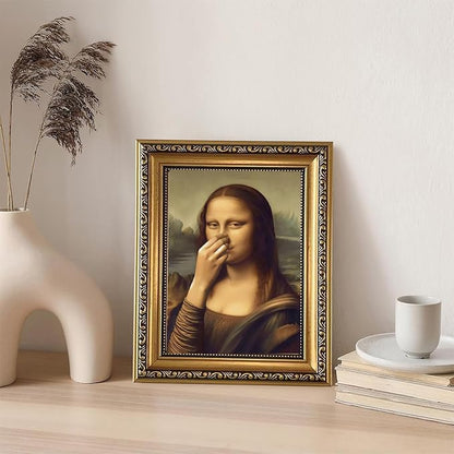 WZGZXU Vintage Gold Framed Wall Art Monalisa Holding Her Nose Wall Decor Monalisa Bathroom Canvas Art Funny Toilet Pictures Humor Imitation Paintings Ptints For Toilets Bathroom
