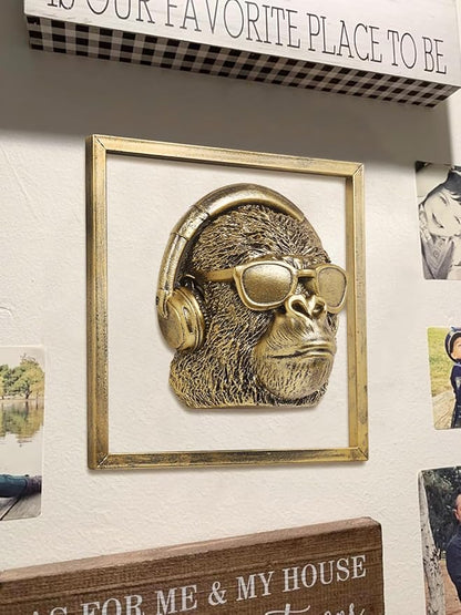 Newinhome Animal Heads Wall Decor (Includes Metal Frame) Resin Animals Sculptures Head Wall Hanging Decoration Gold vintage Wall Sculpture for Living Room Bedroom Office (Gorilla)
