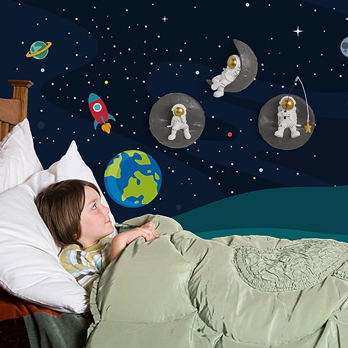 AWNR 3 Pcs Astronauts Wall Sculpture Decor for Modern Home Decor Background 3D Wall Decorations for Living Room Sofa Bedroom Wall Decor Outer Space Theme Wall Decor for Kids Room