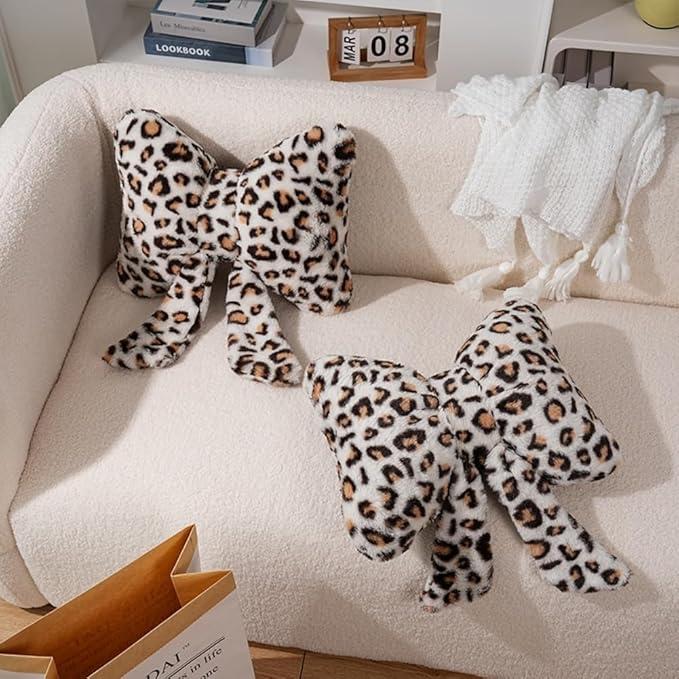 2 Pack Cute Leopard Print Bow Throw Pillows Furry Cheetah Bownote Plush Pillow Decor Bow Lumbar Suffed Pillow for Home Living Room Bedroom Bed Couch Cushion