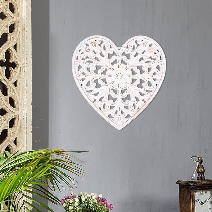 Wooden Wall Decor, Floral Hollow Carved Wall Panel Hanging Decor Rustic Art Sculpture Decorative Carved Floral-Patterned Distressed White MDF Wall Panel for Hallway Bedroom Cafe Office (Heart)