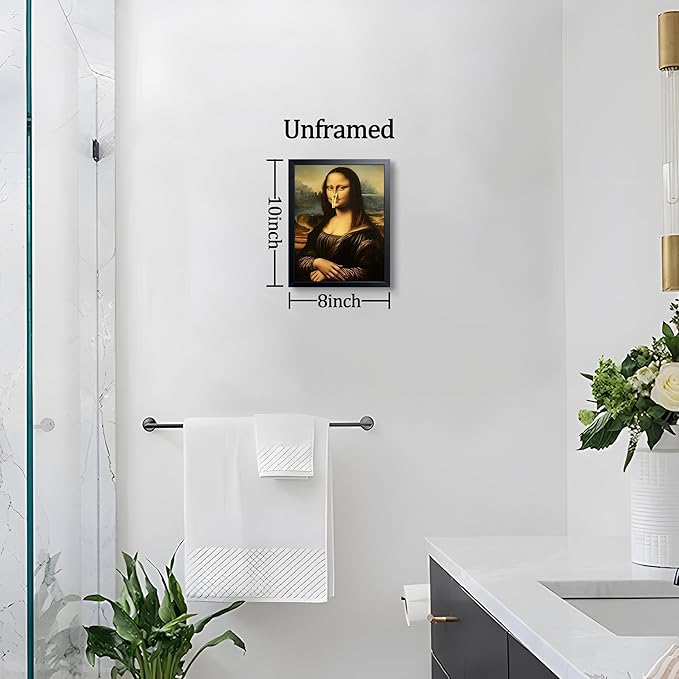 XYHYRA Funny Mona Lisa Bathroom Wall Art, Mona Lisa with Clothespin Nose Painting Print, Vintage Humorous Restroom Wall Decor Canvas Poster for Toilet Bathroom Home Decor 8x10 Inch Unframed