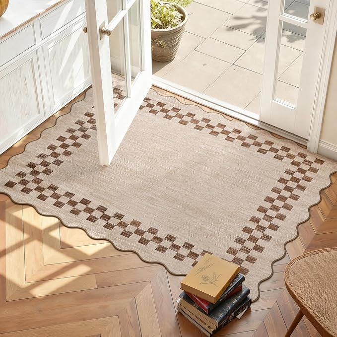 Small Area Rug 2x3 Modern Checkered Entry Rug Solid Color Scalloped Kitchen Rugs Washable Bedroom Doormat Non Slip Stain Resistant Bordered Throw Carpet for Living Room Nursery Laundry, Beige