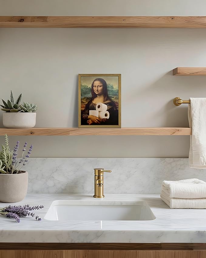 XYHYRA Vintage Mona Lisa Bathroom Wall Art, Funy Abstract Mona Lisa Paper Roll Wall Decor, Humor Amusing restroom Canvas Print Painting for Toilet Bathroom Home Decor 8x10 Inch Framed