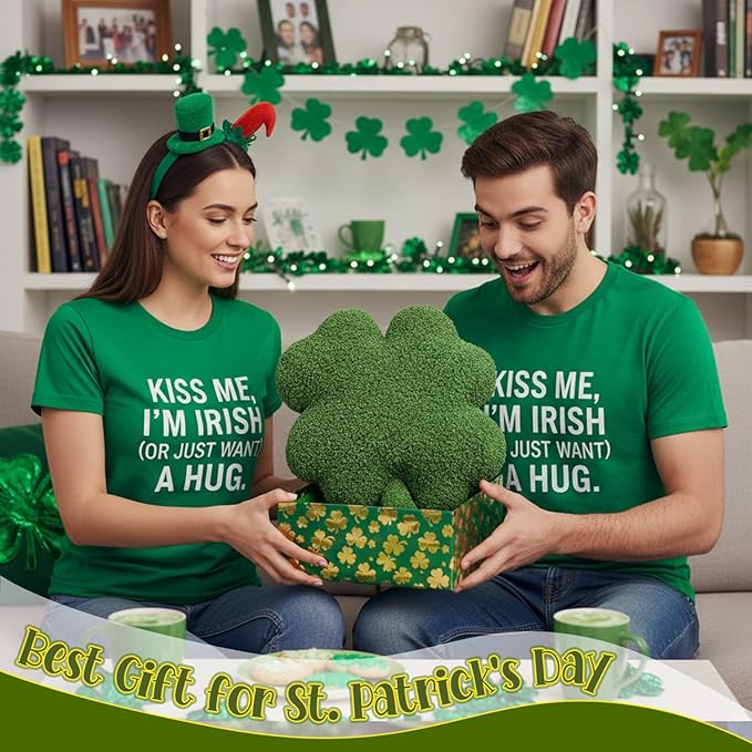 Geelin 16'' St Patrick's Day Pillow Large Green Shamrock Shaped Plush Soft Throw Pillows Fur Stuffed Four Leaf Irish Clover Cushion Saint Patrick's Day Decoration for Irish Couch Sofa Bedroom Decor
