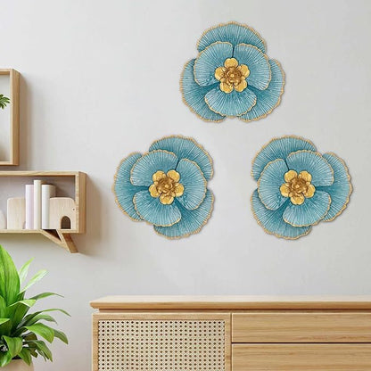 DILATATA 3 Pcs Metal Flower Wall Art Set 10 Inch Rustic Modern Floral Sculpture 3D Metal Flower Wall Hanging Accent for Indoor Living Room Bedroom Kitchen Bathroom Garden Patio Decor - Blue