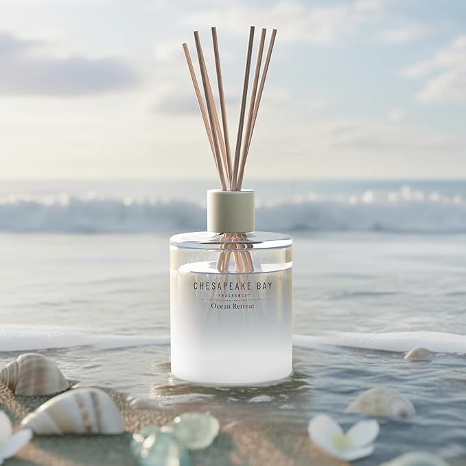 Chesapeake Bay, Reed Diffuser, 5.7oz, Ocean Retreat Scent, Mood Evoking, Sea Glass-Inspired Jar, Room Filling Fragrance Made with Essential Oils, Coastal Fragrance for Home Décor or Gifting