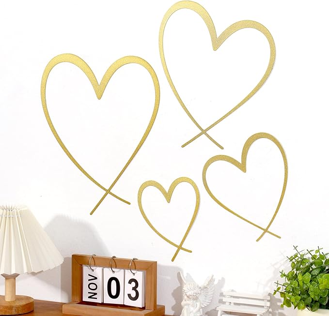 KOYILTD 4 Pcs Metal Heart Wall Art for Bedroom Modern Love Heart Wall Decor Metal Wall Decoration above Bed for Living Room Bathroom Office Wedding (Gold, Classic)