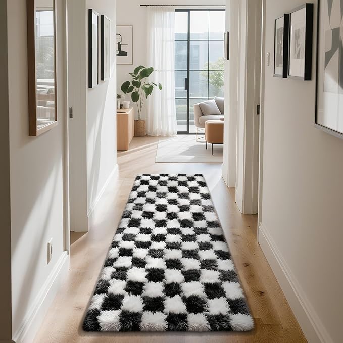 Checkered Rug for Bedroom, 3x7 Black and White Area Rugs, Classic Checkered Carpets Shag Area Rug, Bedside Rugs for Living Room Bedroom Kids Room Home Decor
