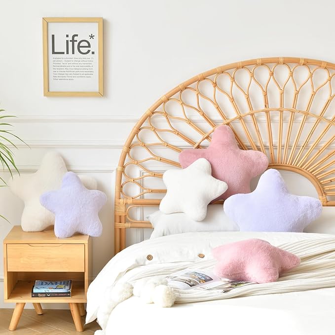 Star Pillow, Decorative Throw Pillows for Bed Couch, 19.6" Star Shaped Pillow Plush Floor Cushions Room Decor Pillow with Soft Faux Rabbit Fur for Sofa Bedroom Living Room