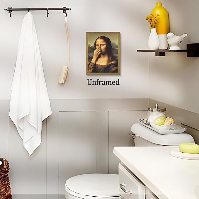 XYHYRA Vintage Mona Lisa Bathroom Wall Art, Funny Mona Lisa Pinching Nose Wall Decor, Humor Amusing restroom Canvas Print Painting for Toilet Bathroom Home Decor 8x10 Inch Unframed