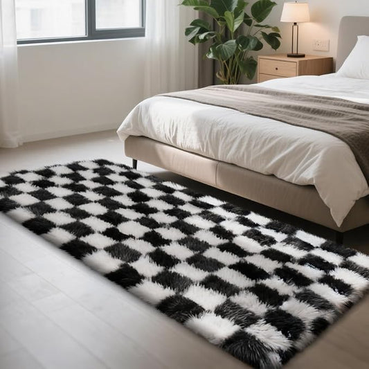 Checkered Rug for Bedroom, 3x7 Black and White Area Rugs, Classic Checkered Carpets Shag Area Rug, Bedside Rugs for Living Room Bedroom Kids Room Home Decor