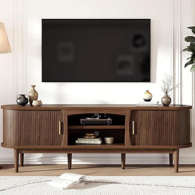 Decofy Mid Century TV Stand for TVs up to 80 Inches, Entertainment Center with Storage, Power Outlet, Fluted Sliding Doors & Adjustable Shelves, Modern Media TV Console Table for Living Room (Walnut)