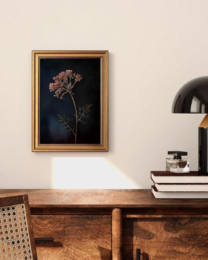 Bzstyleart Vintage Wall Art Decor for Living Room, Gold Framed Canvas Wall Art Home Decor Aesthetic Wild Carrot Flower Vintage Botanical Flower Prints, Canvas Picture Print Artwork, 12 x 16 Inch