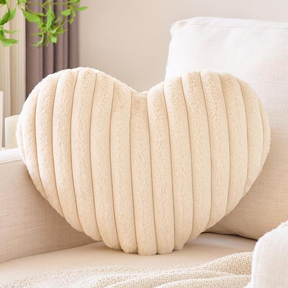 Heart Pillow, Heart Shaped Pillow with Soft Plush for Couch Bed, Decorative Throw Pillows for Bedroom Livingroom, Cozy Heart Pillows Home Decor Pillow Cushion (Beige, Large 19.6" x 15.7")