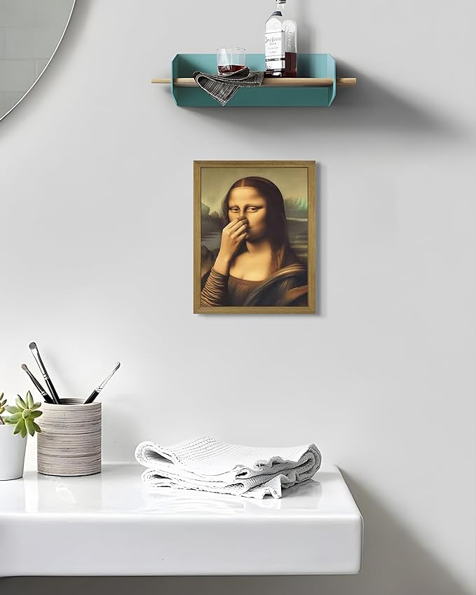 XYHYRA Vintage Mona Lisa Bathroom Wall Art, Funny Mona Lisa Pinching Nose Wall Decor, Humor Amusing restroom Canvas Print Painting for Toilet Bathroom Home Decor 8x10 Inch Framed