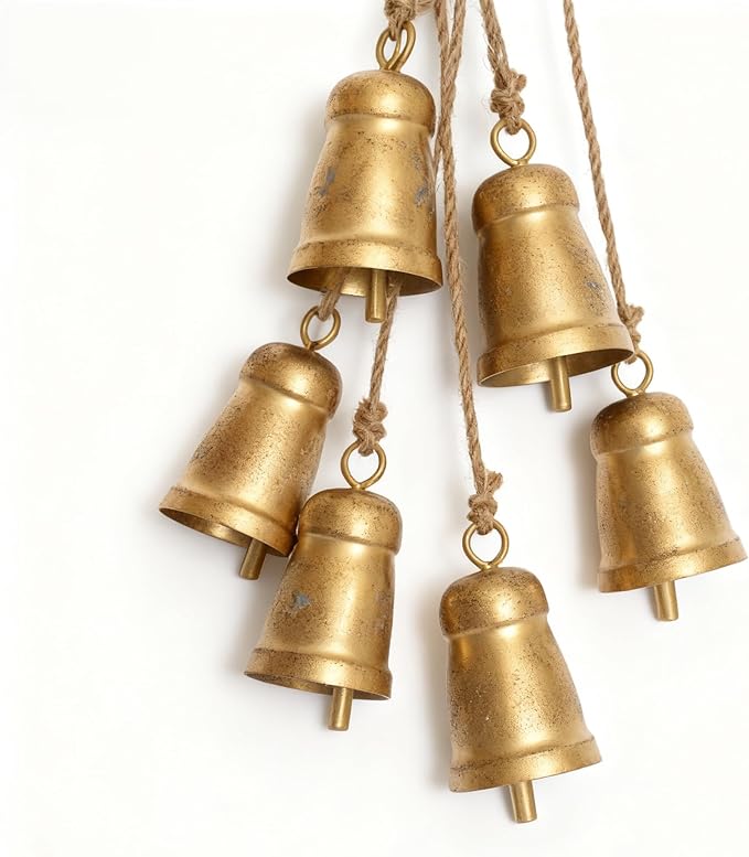 Vintage Gold Metal Cow Bell Garland, Set of 6 Handmade Hanging Bells with Jute Rope, Rustic Farmhouse Ranch-Style Distressed Bells for Porch Wreath Walls Mantels Patio Xmas Décor