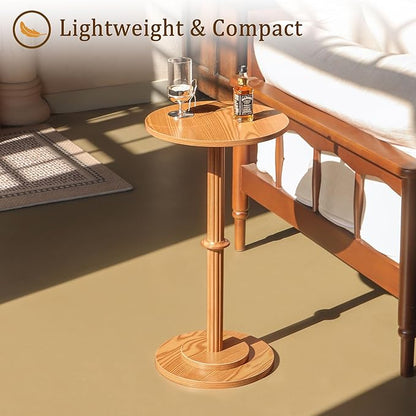 MaxSmeo Drink Table, Small Side Table for Small Spaces, Modern Round End Table with Fluted Wood Leg, Brown