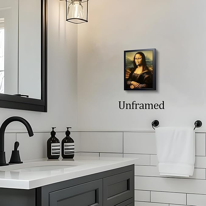 XYHYRA Funny Mona Lisa Bathroom Wall Art, Mona Lisa with Clothespin Nose Painting Print, Vintage Humorous Restroom Wall Decor Canvas Poster for Toilet Bathroom Home Decor 8x10 Inch Unframed