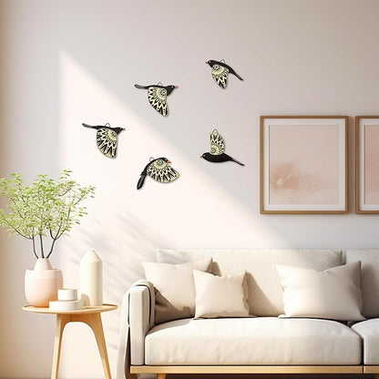 Vumyhuby 5 Pcs Black Wooden Bird Wall Art | Rustic Folk Art Wall Decor for Indoor Use | Handcrafted Wood Flying Birds Wall Hangings for Living Room, Bedroom, Kitchen, Office | Scandinavian Home Decor Gift