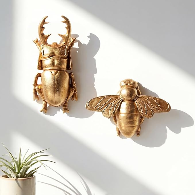 Kathfly 2 Pcs Vintage Beetle and Bee Wall Sculpture Decor Antique 3D Beetle and Bee Gold Resin Wall Decorations Golden Brass Floating Ornament for Living Room Garden Outdoor