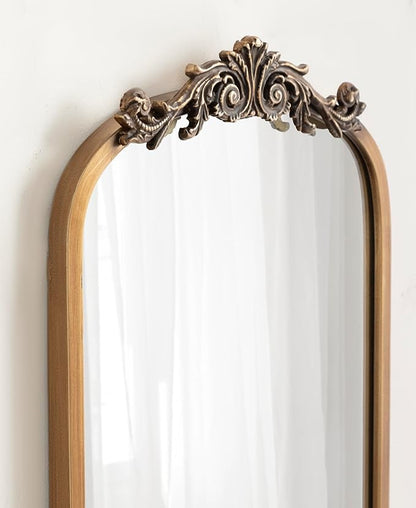 Kate and Laurel Arendahl Traditional Vintage Arch Mirror with Shelf, 16 x 25, Gold, Baroque Antique Arched Wall Mirror with Functional Shelf and Ornate Frame
