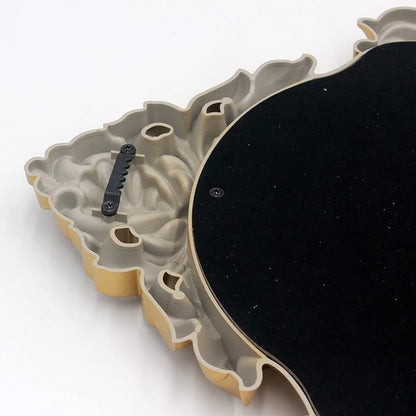 Eaoundm 16.5 x 11.5inch Vintage Mirror Antique Mirror Shield Shape Plastic Frame (Vintage Gold)
