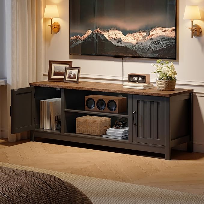 ChooChoo 54" Farmhouse TV Stand for TVs up to 65 inches, Entertainment Center with Storage Cabinets, Open Shelves and Fluted Door, TV Console Table for Living Room, Bedroom, Black