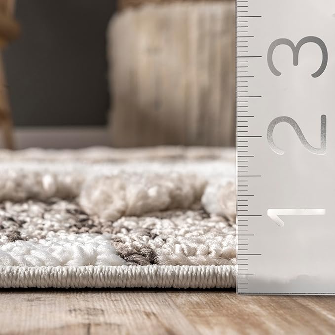 nuLOOM Adelade Beige/Ivory, 6'7" x 9', Southwestern, Shaggy, Soft and Cozy, High Traffic, Stain Resistant Area Rug for Bedroom, Living Room, Dining Space, Den, Foyer, Entryway