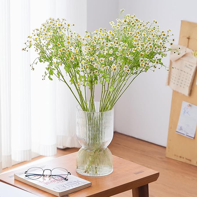 7.5 inch Vase for Flowers, Clear Ribbed Thickened Glass Vases, Hourglass Bud Flower Vase for Bookshelf, Dinner Table, Indoor Office Desktop, Meeting Room, Bathroom, Home Decor, Christmas Decoration